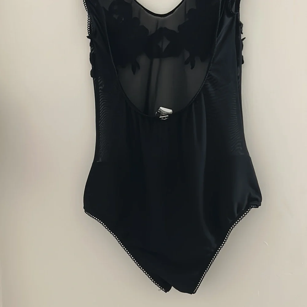 Dahlia body suit in black - Picture 5 of 11